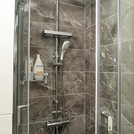 Modern Chiou Apartment Athens